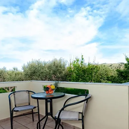 Malena Organic Farm Apartment Episkopi (Rethymno)